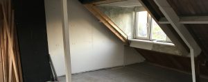 logeerkamer op zolder